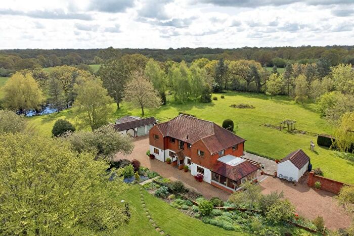 4 Bedroom Detached House For Sale In Harris Lane, Further Quarter, High Halden, Kent, TN26