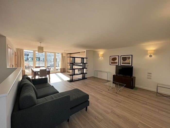 2 Bedroom Flat For Sale In Forum House, Empire Way, HA9