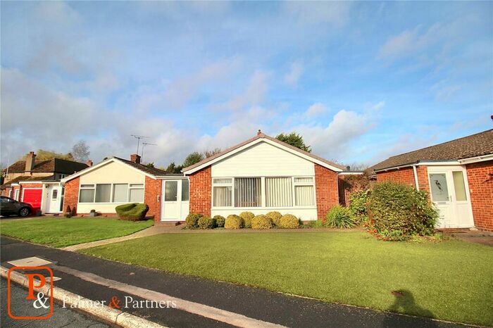 3 Bedroom Bungalow For Sale In Mayfield Way, Mendlesham, Stowmarket, Suffolk, IP14