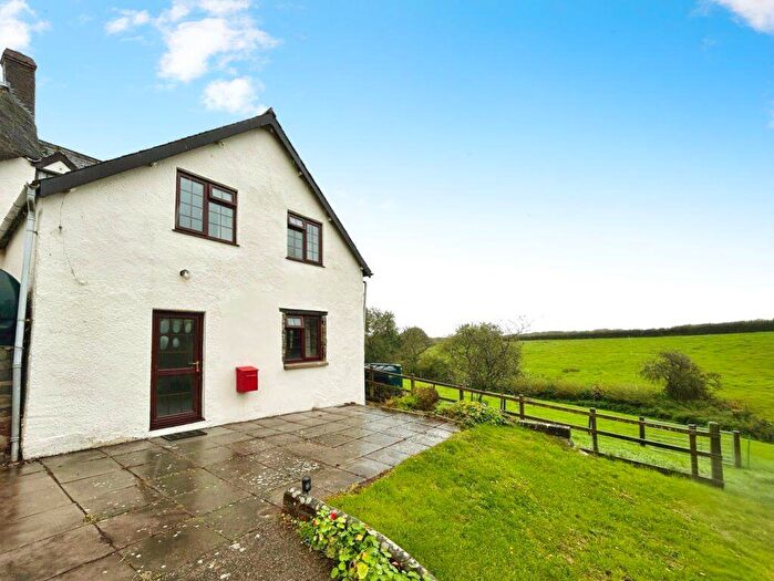 3 Bedroom Detached House To Rent In Chulmleigh, EX18