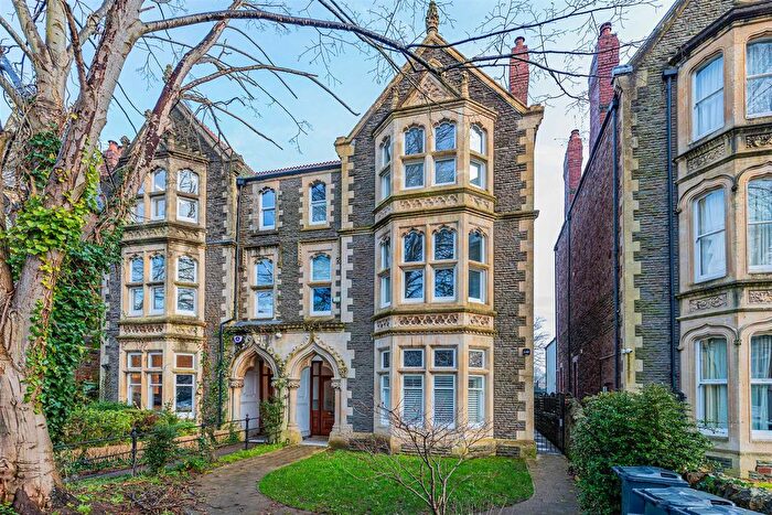 2 Bedroom Flat To Rent In Cathedral Road, Pontcanna, Cardiff, CF11