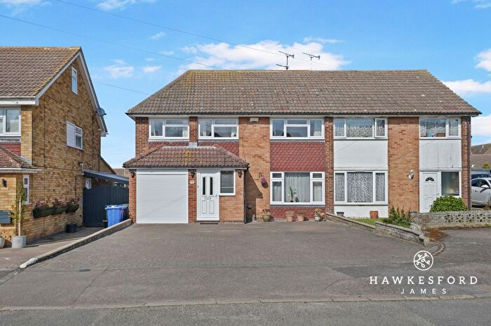 4 Bedroom Semi-Detached House For Sale In Rivers Road, Teynham, ME9