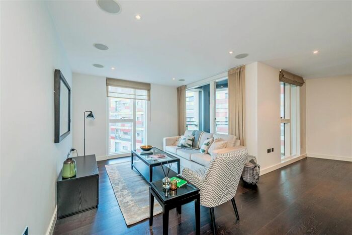 3 Bedroom Flat To Rent In Moore House, Grosvenor Waterside, Gatliff Road, London, SW1W