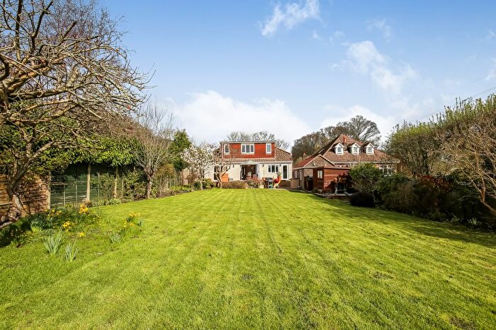 4 Bedroom Detached House For Sale In Denmead, Hampshire, PO7