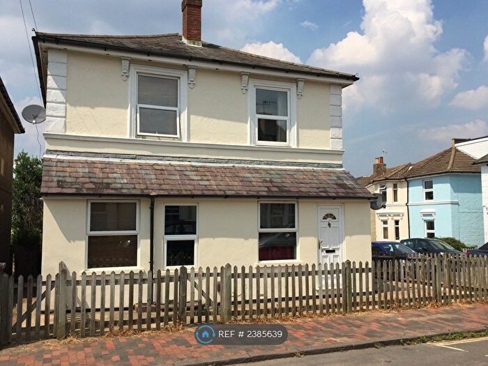2 Bedroom Semi-Detached House To Rent In Western Road, Tunbridge Wells, TN1