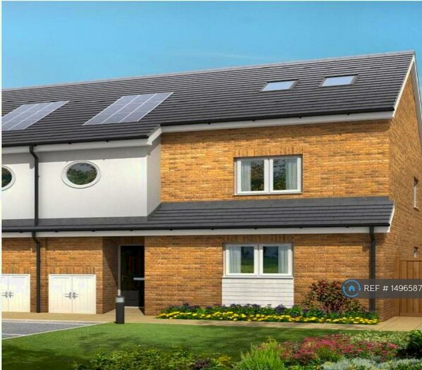 4 Bedroom Semi-Detached House To Rent In Kendra Hall Road, South Croydon, CR2