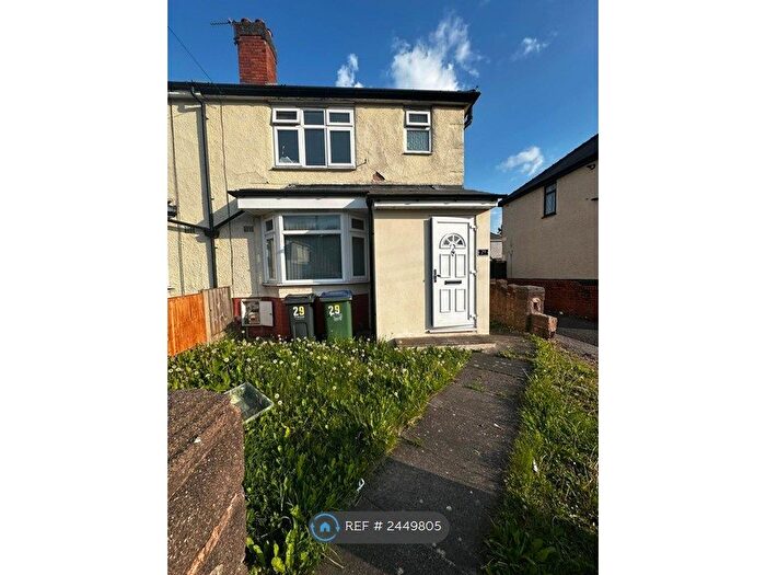3 Bedroom Semi-Detached House To Rent In Moat Road, Tipton, DY4