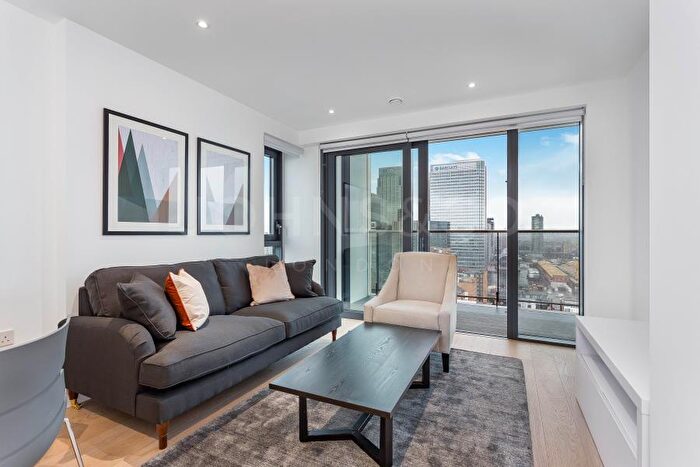 1 Bedroom Apartment For Sale In Horizons Tower, Yabsley Street, E14