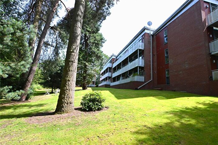 2 Bedroom Apartment For Sale In Hawthorne Gardens, Moseley, Birmingham, B13