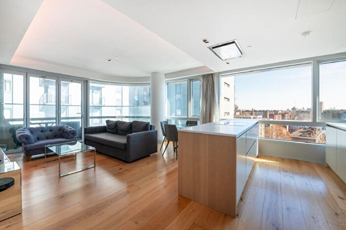 2 Bedroom Apartment For Sale In City Road, London, EC1V