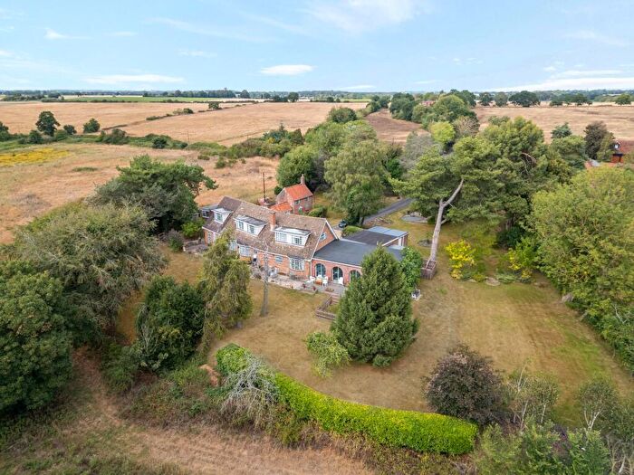 4 Bedroom Detached House For Sale In Architecturally Designed Home With Outbuildings And Substantial Grounds In North Walsham, NR28