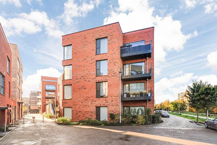 2 Bedroom Flat For Sale In Hering Road, Trumpington, Cambridge, CB2