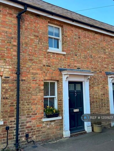 2 Bedroom Terraced House To Rent In High Street South, Stewkley, LU7