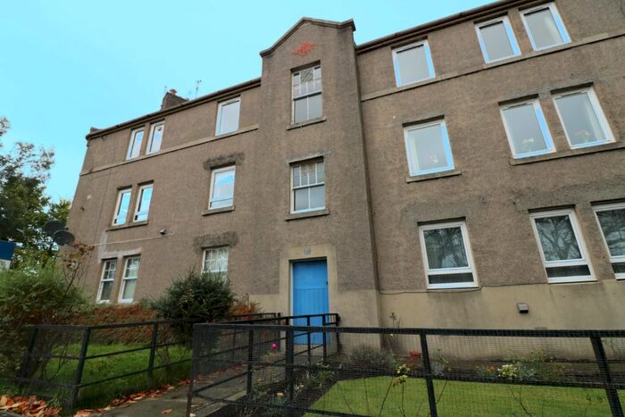 2 Bedroom Flat To Rent In Warriston Road, Edinburgh, EH7