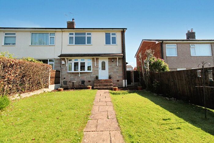 3 Bedroom Semi-Detached House For Sale In Hazel Drive, Penyffordd, CH4
