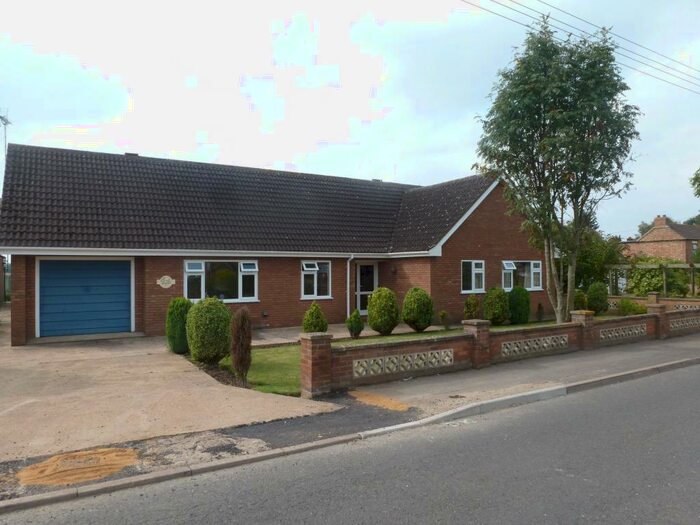 3 Bedroom Bungalow To Rent In High Road, Gorefield, Wisbech, PE13