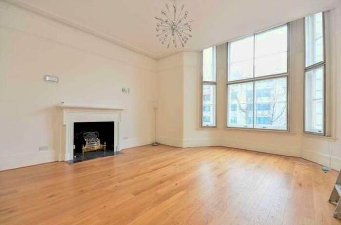 4 Bedroom Flat To Rent In Cromwell Road, London, SW5