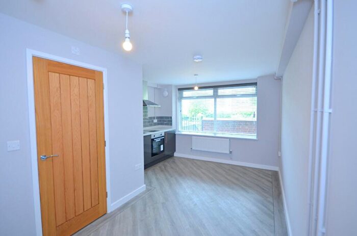 1 Bedroom Flat To Rent In Ladys Lane, Northampton, Northamptonshire, NN1