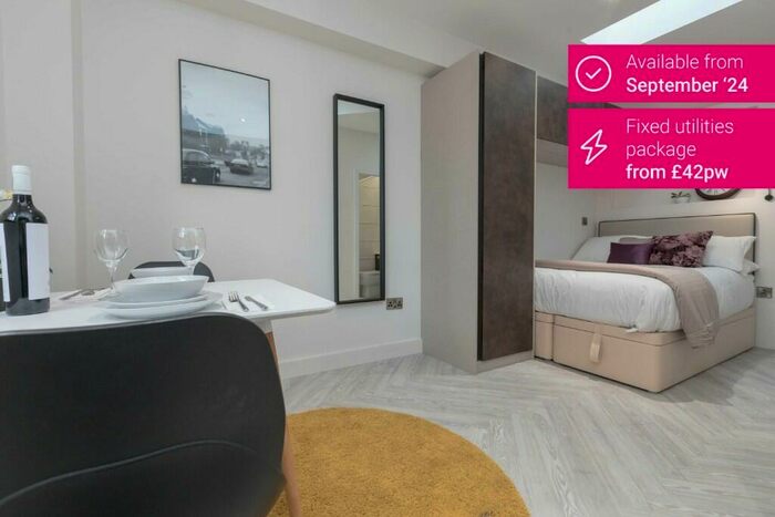 Apartment To Rent In Artillery House, Studio Apartment, M3