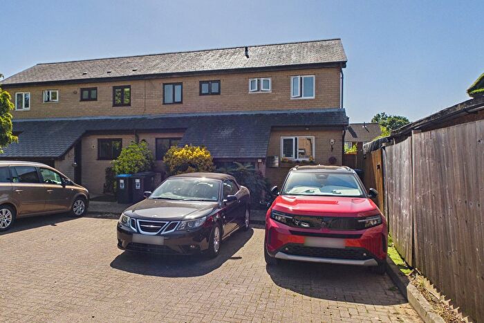 1 Bedroom End Terrace House For Sale In Bowmans Court, Hemel Hempstead, HP2