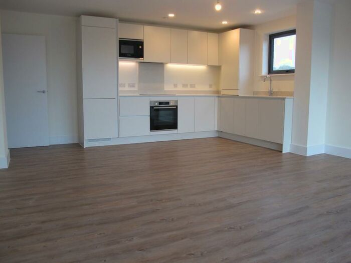 2 Bedroom Flat To Rent In Southdowns Road, Lewes, BN7