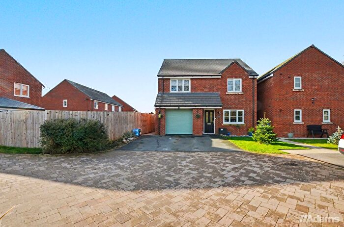 4 Bedroom Detached House For Sale In Wharford Lane, Sandymoor, WA7