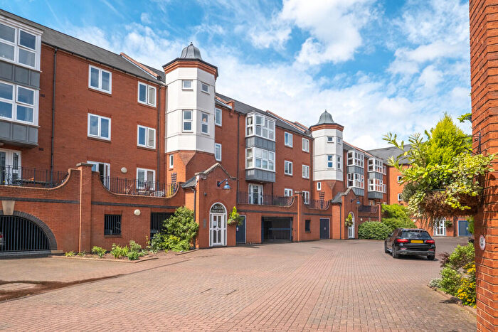 2 Bedroom Apartment To Rent In Delius House, Symphony Court, B16
