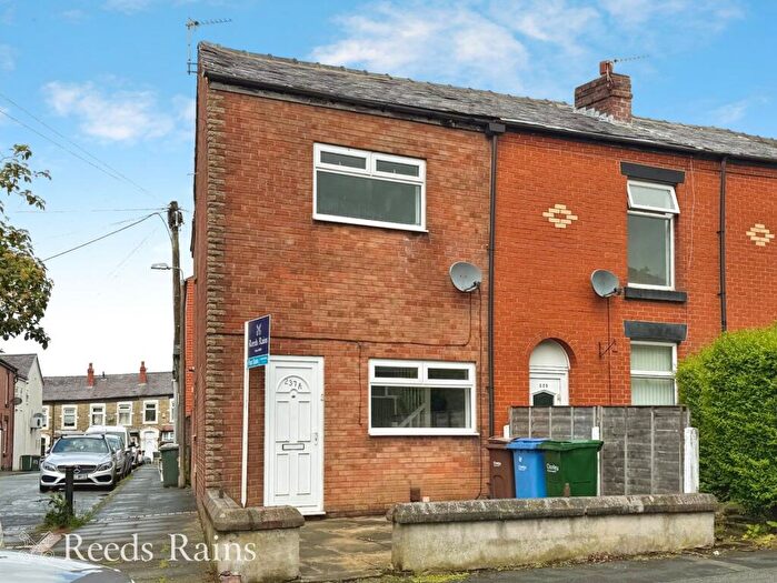 2 Bedroom End Of Terrace House For Sale In Lyons Lane, Chorley, Lancashire, PR6