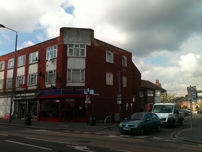 2 Bedroom Flat To Rent In Station Parade, High Road, Leyton, E10