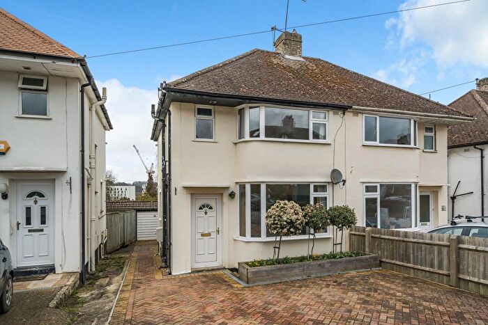 3 Bedroom Semi-Detached House To Rent In Botley, Oxford, OX2