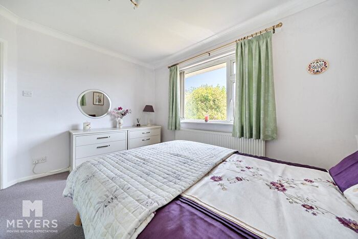 2 Bedroom Detached Bungalow For Sale In Walls View Road, Wareham, BH20 - Photo 10