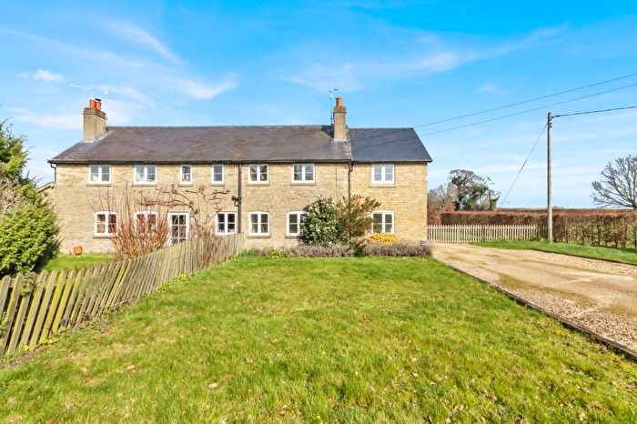 3 Bedroom Semi-Detached House To Rent In Cricklade, Swindon, Gloucestershire, SN6