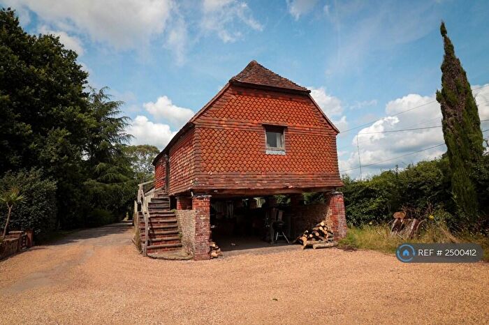 1 Bedroom Detached House To Rent In Thorncombe Street, Bramley Guildford, GU5