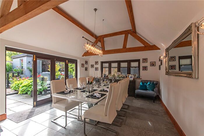 3 Bedroom End Of Terrace House For Sale In Skinners Green, Enborne, Newbury, Berkshire, RG14
