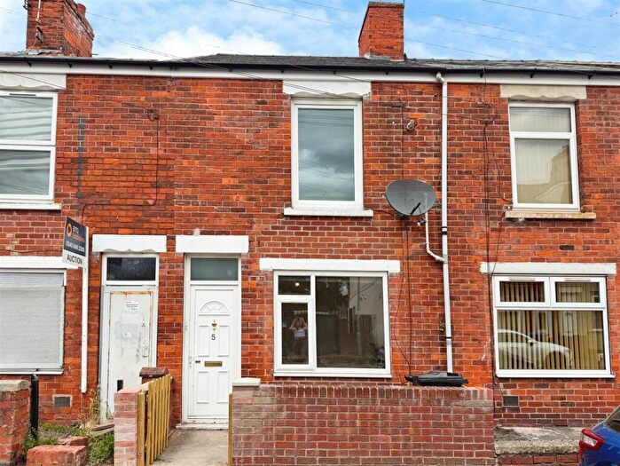 2 Bedroom Terraced House To Rent In Clinton Street, Worksop, S80