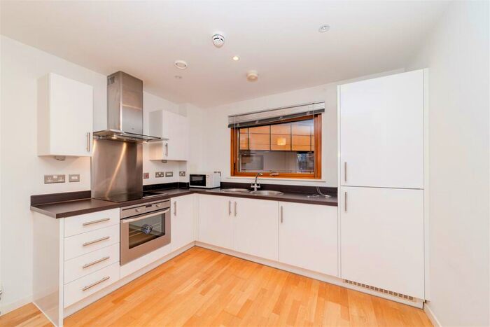 1 Bedroom Apartment To Rent In Spa Road, London, SE16
