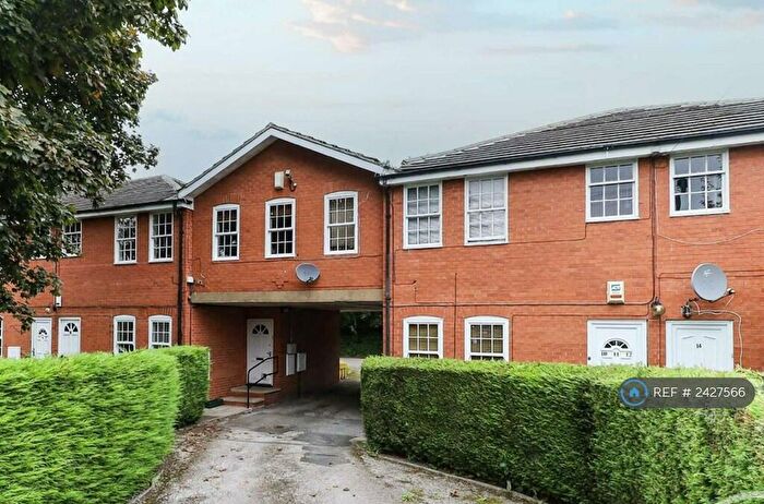2 Bedroom Flat To Rent In Nursery Lane, Leeds, LS17