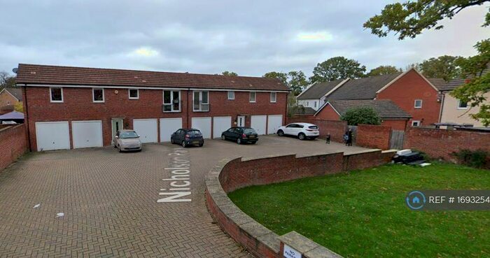 2 Bedroom Flat To Rent In Nicholson Park, Bracknell, RG12