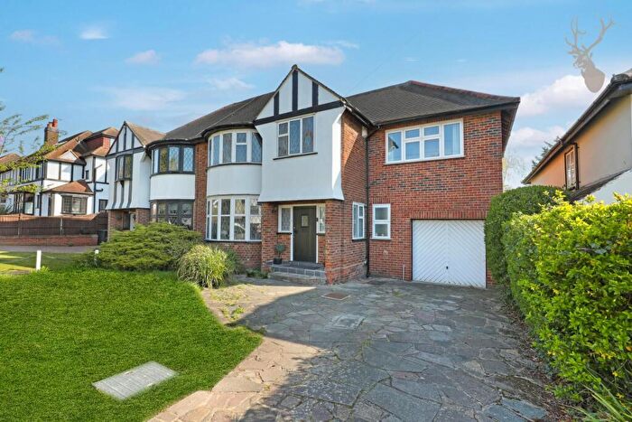 4 Bedroom Semi-Detached House To Rent In Grange Crescent, Chigwell, IG7