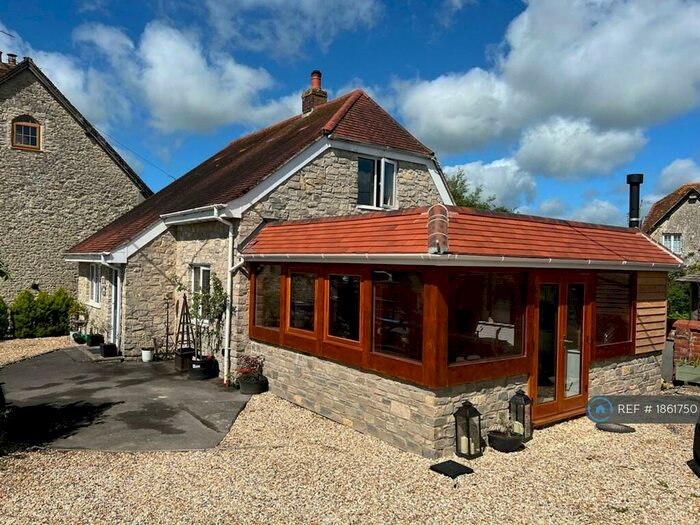 2 Bedroom Detached House To Rent In North Street, Mere, Warminster, BA12