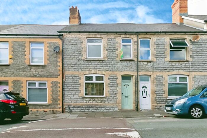 3 Bedroom Terraced House For Sale In Quarella Street, Barry, CF63
