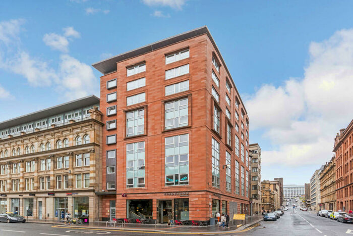 2 Bedroom Apartment To Rent In Ingram Street, Glasgow, G1