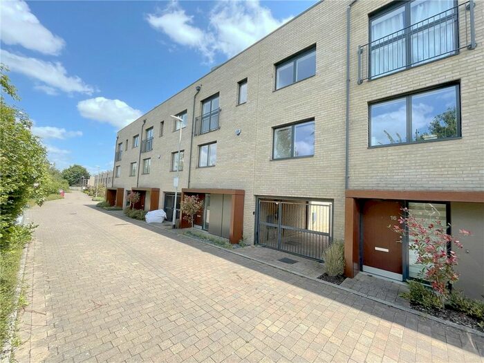 4 Bedroom Terraced House To Rent In Beech Drive, Trumpington, Cambridge, CB2