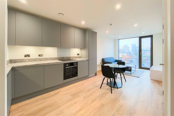 1 Bedroom Apartment To Rent In Oxygen Tower, M1