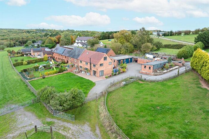 4 Bedroom House For Sale In Ticknall Road, Hartshorne, DE11