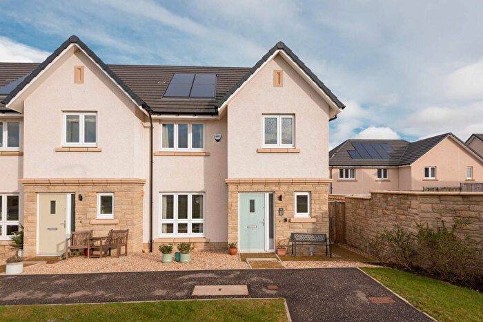 3 Bedroom End Of Terrace House For Sale In Buchanan Avenue, Haddington, EH41