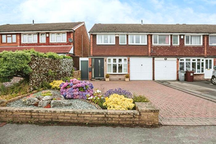 3 Bedroom End Of Terrace House For Sale In Carlton Mews, Birmingham, B36
