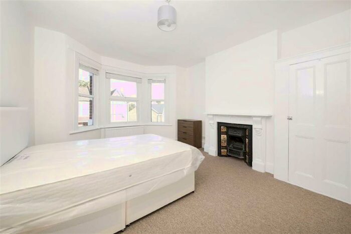 1 Bedroom House To Rent In Elliscombe Road, Charlton, London, SE7