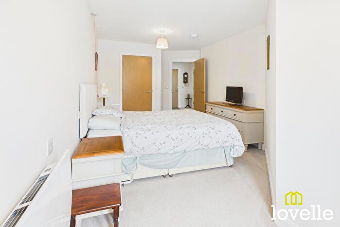 1 Bedroom Flat For Sale In Apartment Springs Court, Cottingham, East Riding Of Yorkshire, HU16