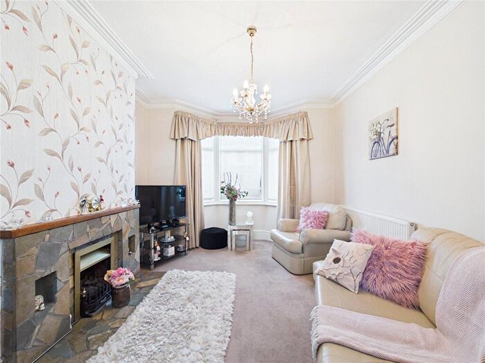 3 Bedroom Terraced House For Sale In Grove Park Road, Bristol, BS4